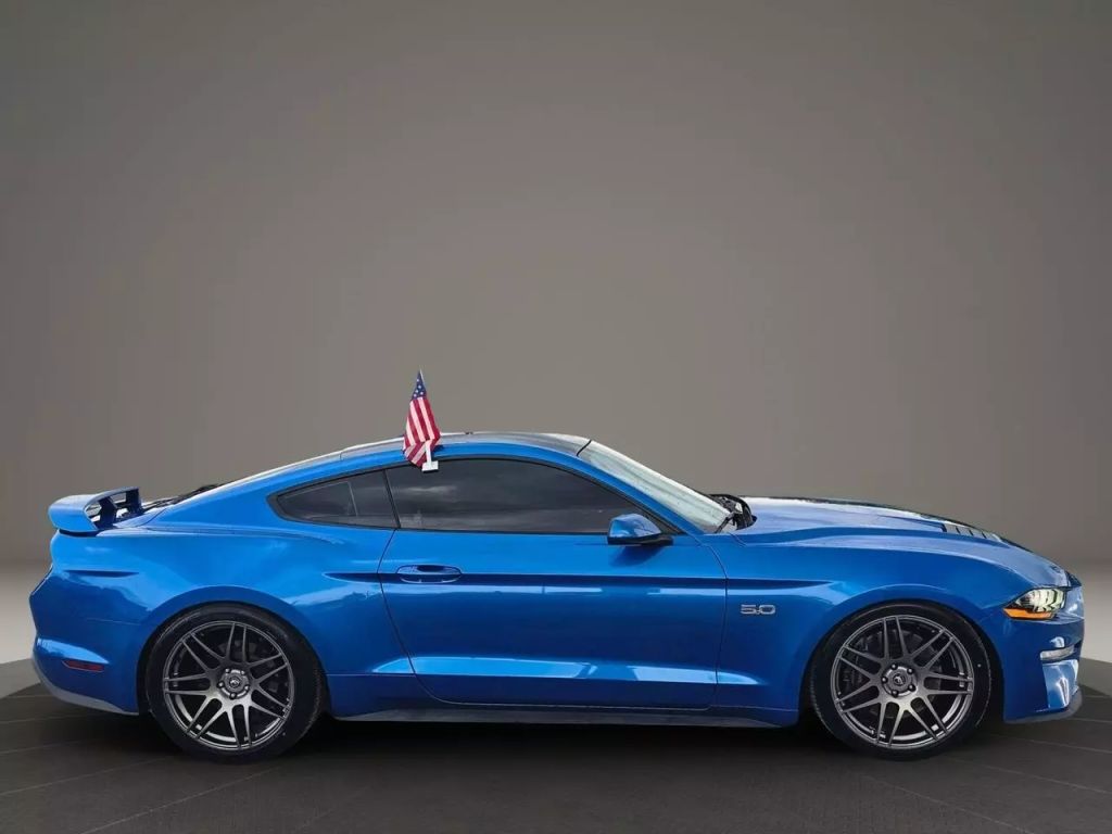 2019 Ford Mustang - Image 5 2019 Ford Mustang - Image 5