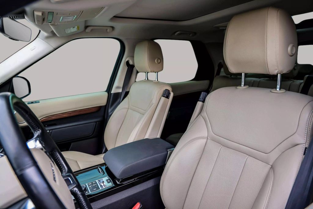 2018 LAND ROVER DISCOVERY SUV V6, SUPERCHARGED, 3.0 LITER HSE SPORT UTILITY 4D