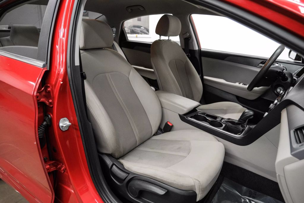 2019 HYUNDAI SONATA SEDAN 4-CYL, SULEV, 2.4 LITER SE SEDAN 4D