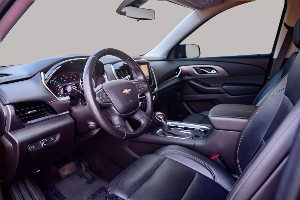 2021 CHEVROLET TRAVERSE SUV V6, 3.6 LITER PREMIER SPORT UTILITY 4D