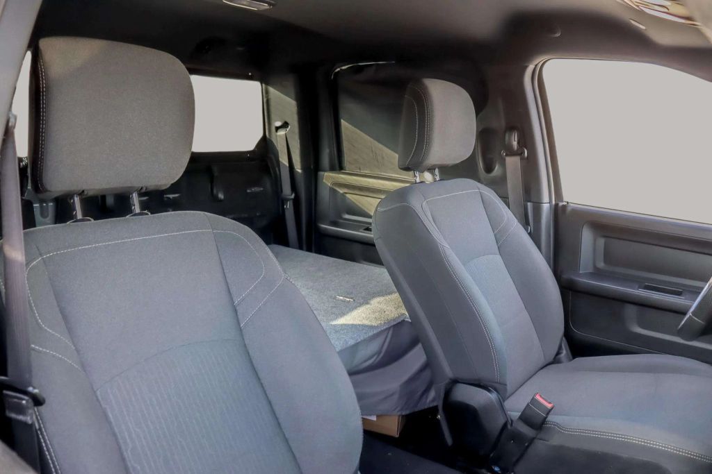 2022 RAM 3500 CREW CAB PICKUP 6-CYL, HO, TURBO DIESEL, 6.7 LITER TRADESMAN PICKUP 4D 8 FT