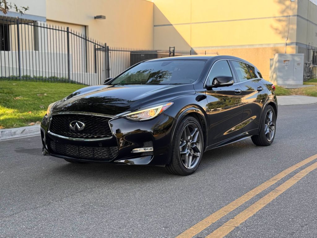 2018 INFINITI QX30