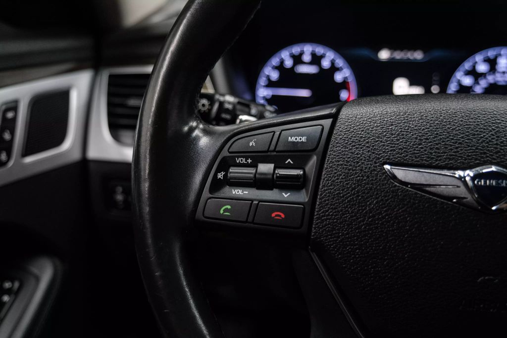 2017 GENESIS G80 SEDAN V6, 3.8 LITER 3.8 SEDAN 4D