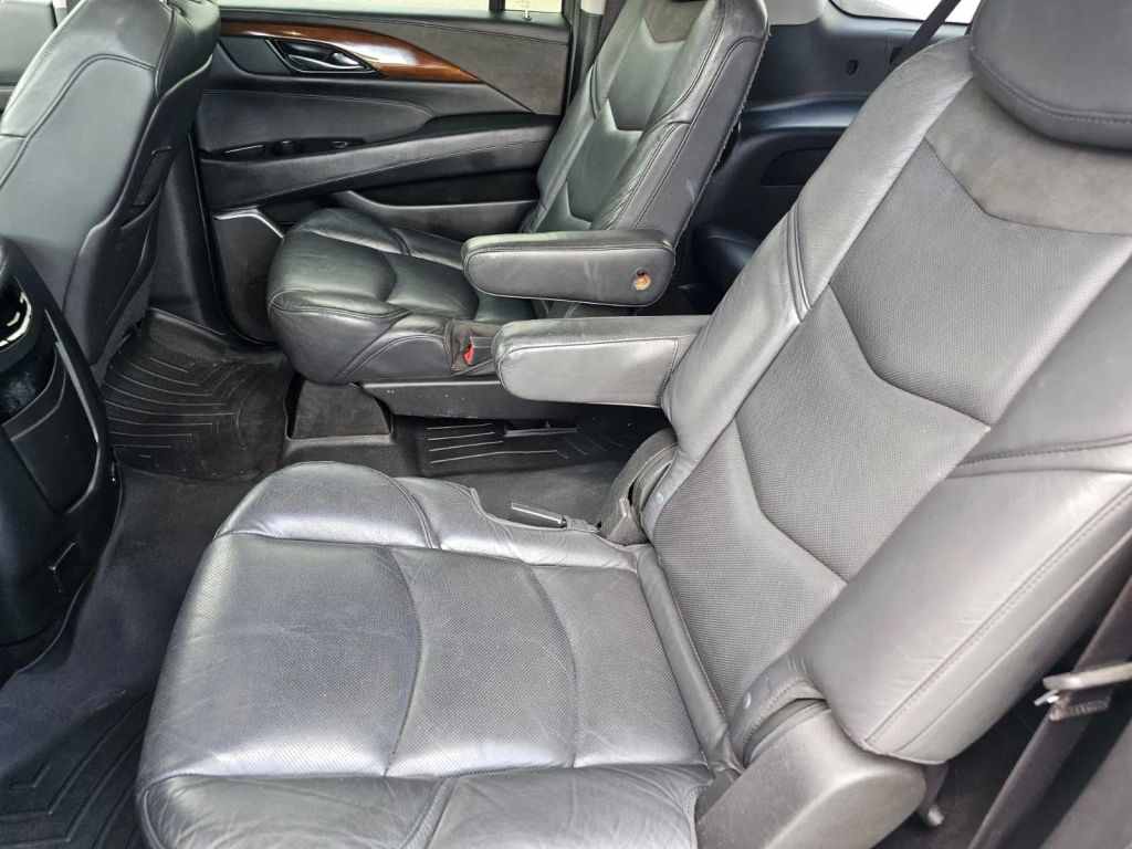 2020 Cadillac Escalade Esv - Image 15 2020 Cadillac Escalade Esv - Image 15