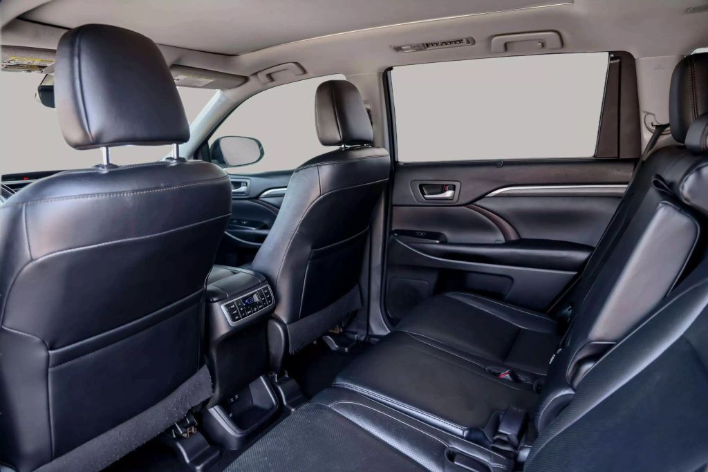 2018 TOYOTA HIGHLANDER SUV V6, 3.5 LITER LIMITED PLATINUM SPORT UTILITY 4D