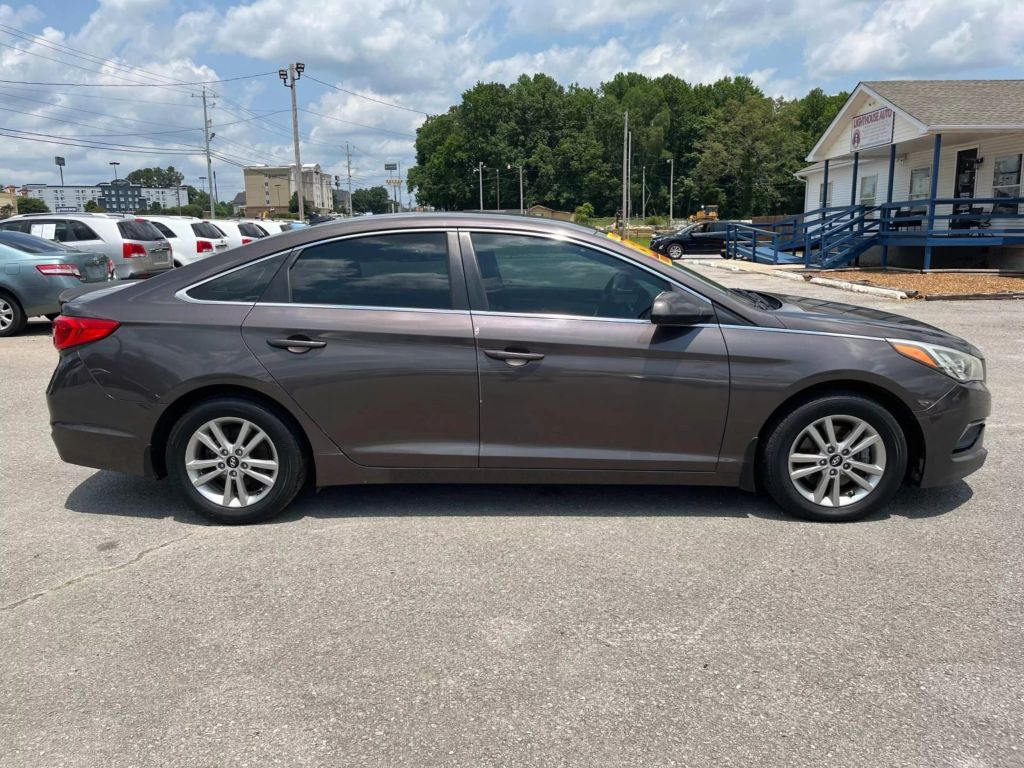 Used 2016 Hyundai Sonata SE with VIN 5NPE24AF8GH418023 for sale in Cookeville, TN