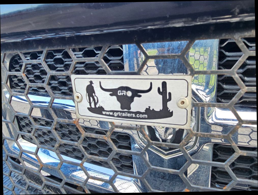 2015 Ram 3500 Crew Cab - Image 10 2015 Ram 3500 Crew Cab - Image 10