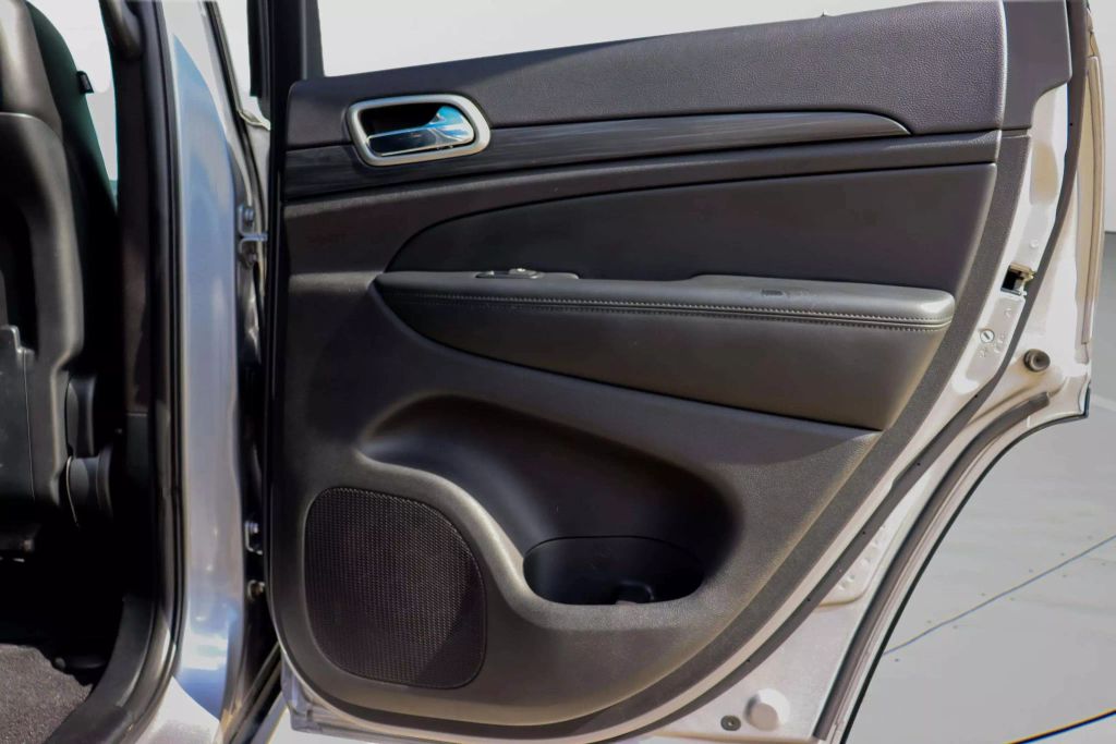 2020 JEEP GRAND CHEROKEE SUV V6, VVT, 3.6 LITER NORTH SPORT UTILITY 4D