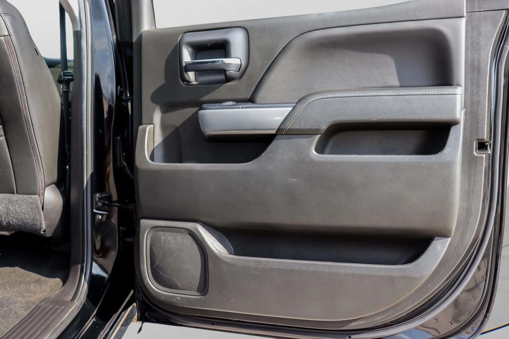 2018 CHEVROLET SILVERADO 1500 CREW CAB PICKUP V8, ECOTEC3, 5.3 LITER Z71 LTZ PICKUP 4D 5 3/4 FT