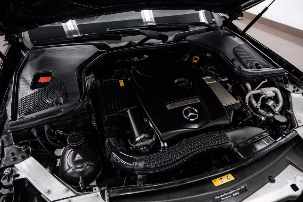 2017 MERCEDES-BENZ E-CLASS SEDAN 4-CYL, TURBO, 2.0 LITER E 300 4MATIC SEDAN 4D