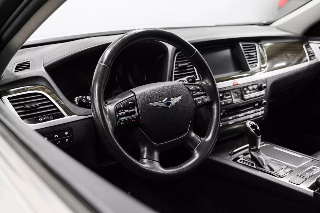 2017 GENESIS G80 SEDAN V6, 3.8 LITER 3.8 SEDAN 4D