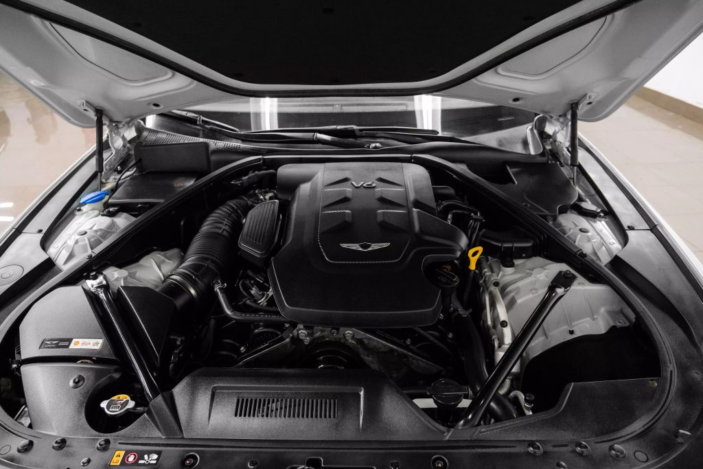 2017 GENESIS G80 SEDAN V6, 3.8 LITER 3.8 SEDAN 4D