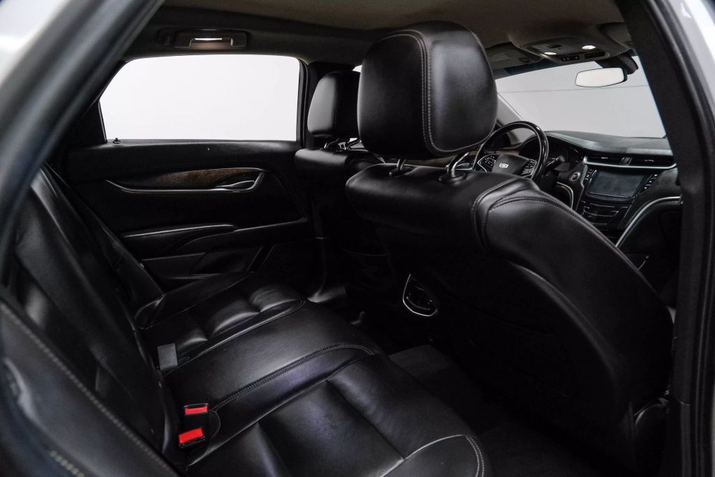 2019 CADILLAC XTS SEDAN V6, 3.6 LITER LUXURY SEDAN 4D