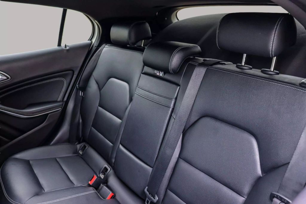 2020 MERCEDES-BENZ GLA SUV 4-CYL, TURBO, 2.0 LITER GLA 250 4MATIC SPORT UTILITY 4D