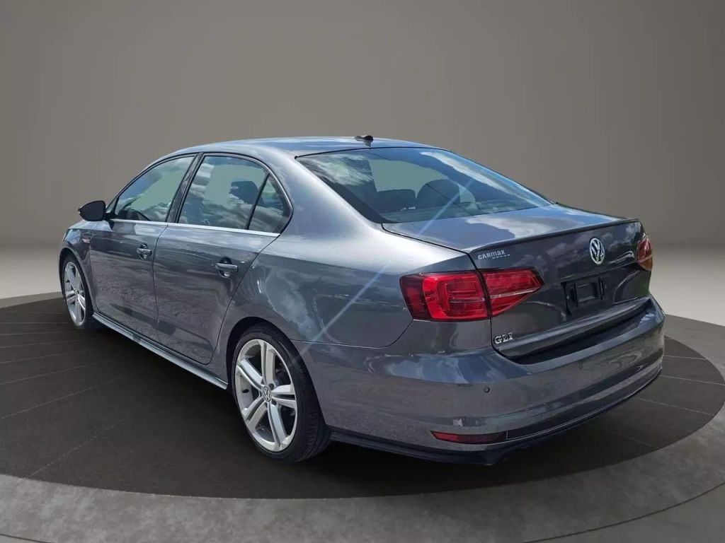 2017 Volkswagen Jetta - Image 5 2017 Volkswagen Jetta - Image 5