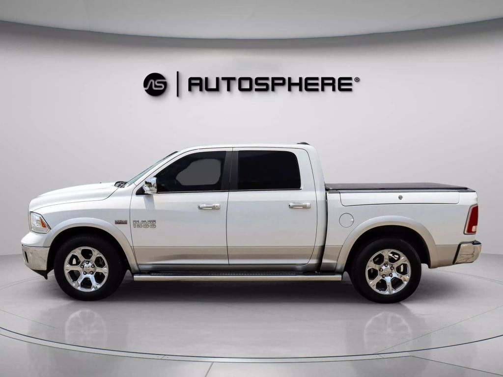 2017 RAM 1500 CREW CAB PICKUP V8, HEMI, 5.7 LITER LARAMIE PICKUP 4D 5 1/2 FT