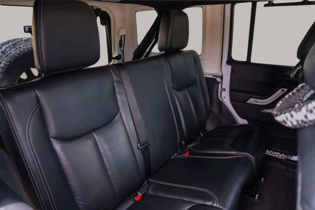 2015 JEEP WRANGLER SUV V6, 3.6 LITER UNLIMITED RUBICON SPORT UTILITY 4D