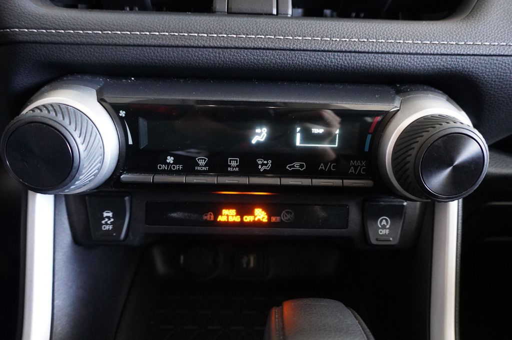 2024 TOYOTA RAV4 SUV 4-CYL, DYNAMIC-FORCE, 2.5 LITER LE SPORT UTILITY 4D