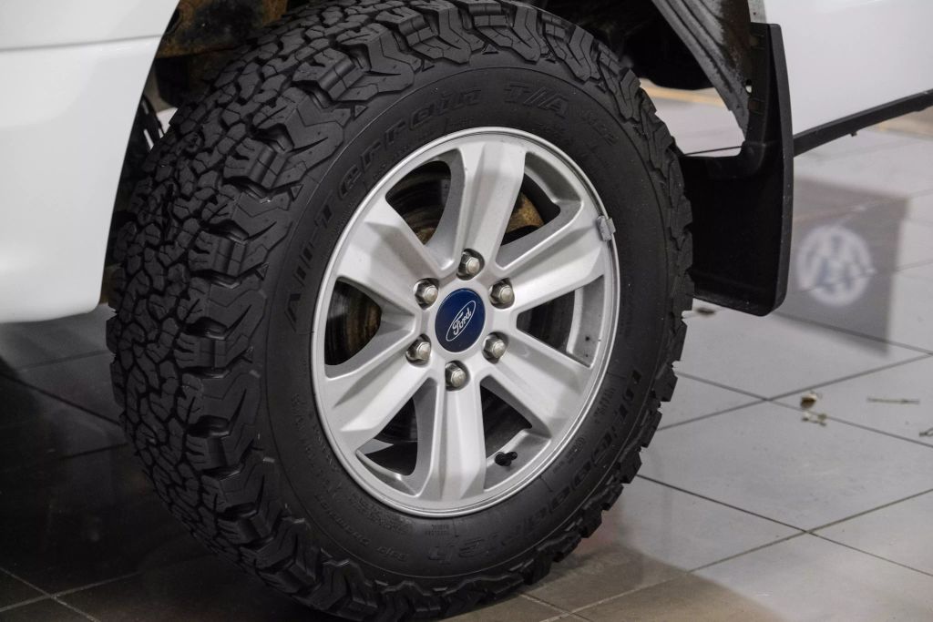 2019 FORD F150 SUPERCREW CAB PICKUP V6, ECOBOOST, TWIN TURBO, 3.5 LITER XLT PICKUP 4D 5 1/2 FT