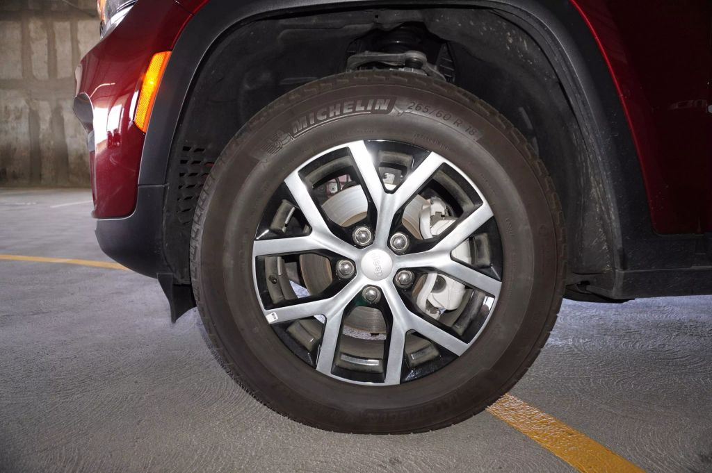 2024 JEEP GRAND CHEROKEE SUV V6, VVT, 3.6 LITER LIMITED SPORT UTILITY 4D