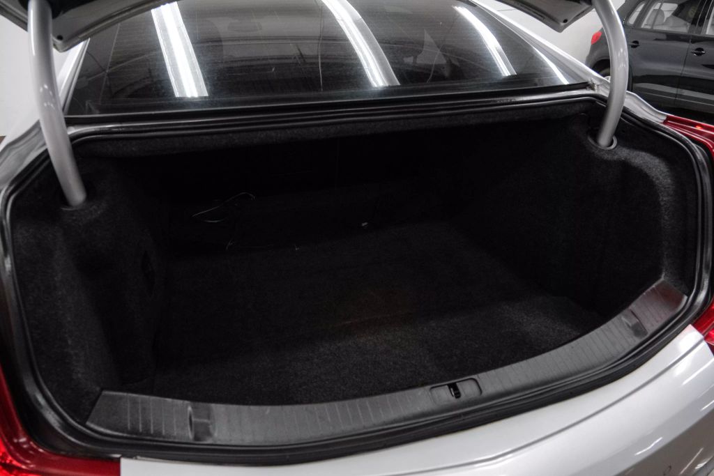 2019 CADILLAC XTS SEDAN V6, 3.6 LITER LUXURY SEDAN 4D