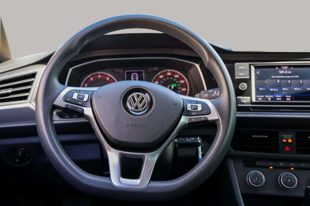 2020 VOLKSWAGEN JETTA SEDAN 4-CYL, TURBO, 1.4 LITER 1.4T S SEDAN 4D