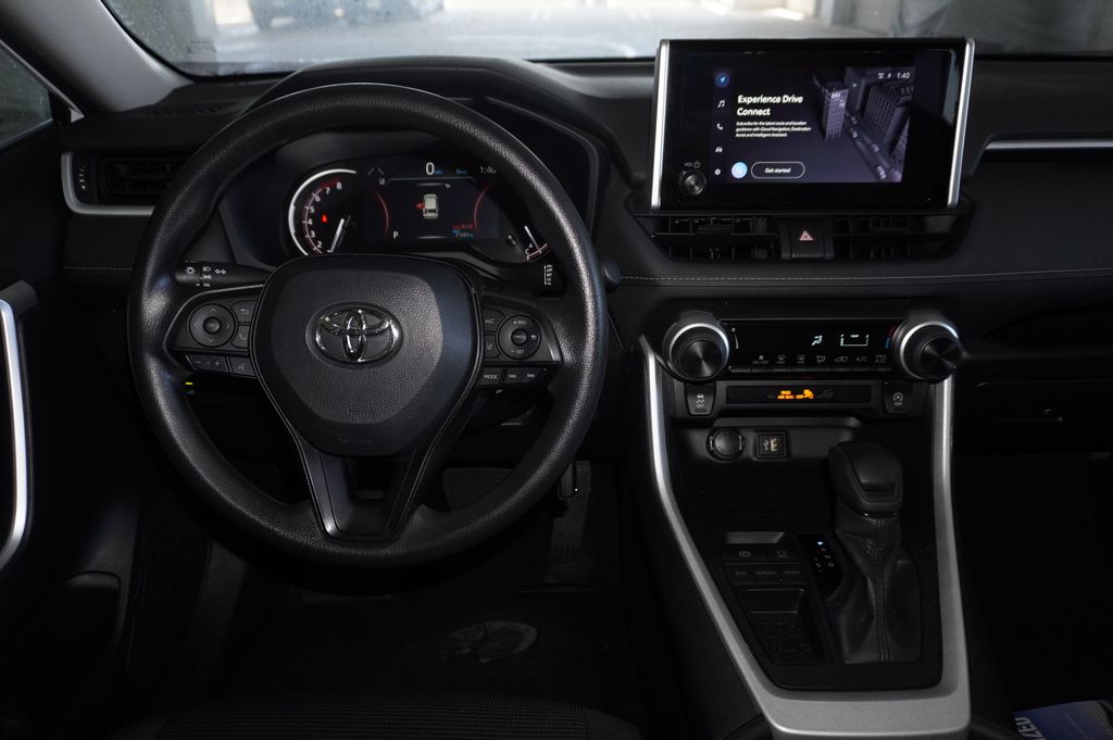 2024 TOYOTA RAV4 SUV 4-CYL, DYNAMIC-FORCE, 2.5 LITER LE SPORT UTILITY 4D