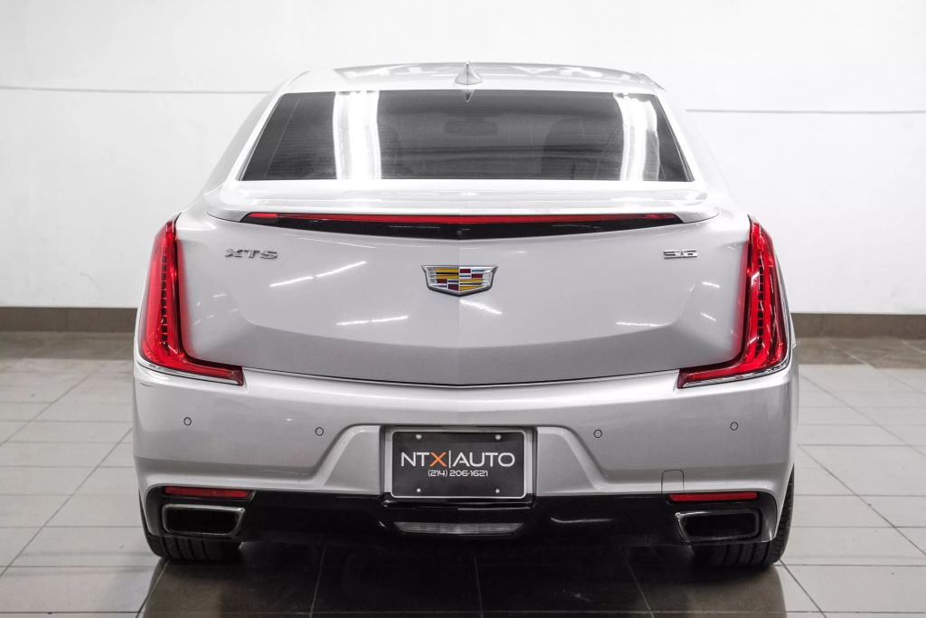 2019 CADILLAC XTS SEDAN V6, 3.6 LITER LUXURY SEDAN 4D