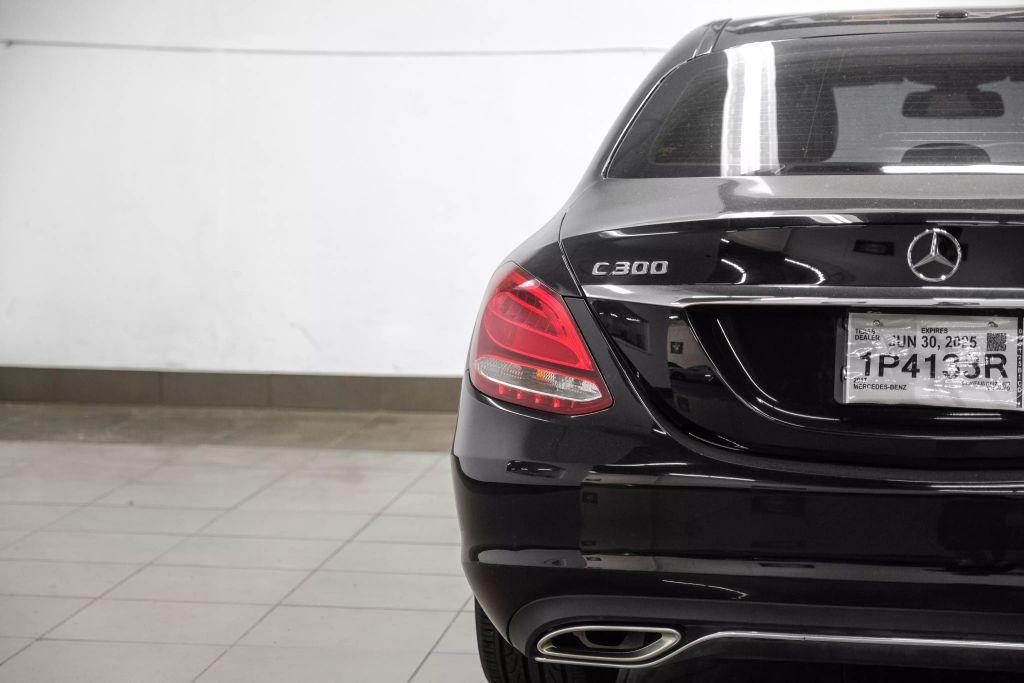 2017 MERCEDES-BENZ C-CLASS SEDAN 4-CYL, TURBO, 2.0 LITER C 300 SEDAN 4D