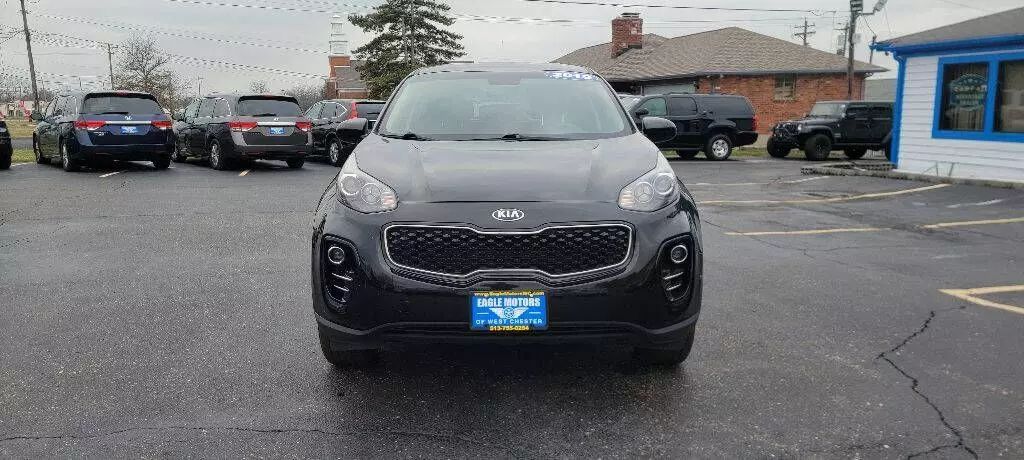 Used 2019 Kia Sportage LX with VIN KNDPMCAC7K7617404 for sale in West Chester, OH