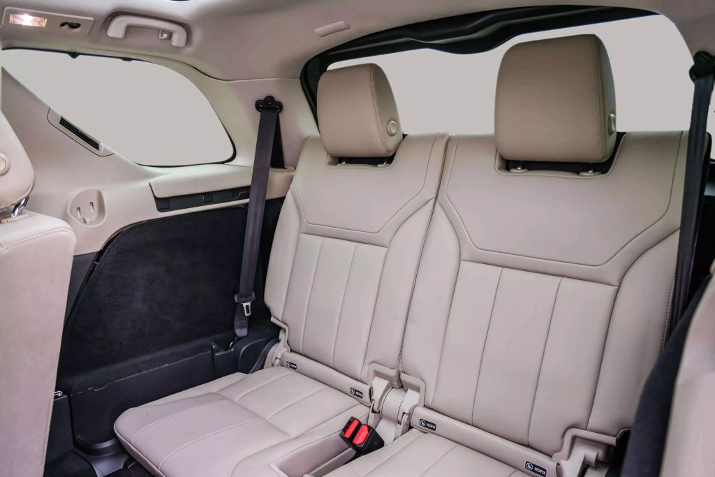 2018 LAND ROVER DISCOVERY SUV V6, SUPERCHARGED, 3.0 LITER HSE SPORT UTILITY 4D