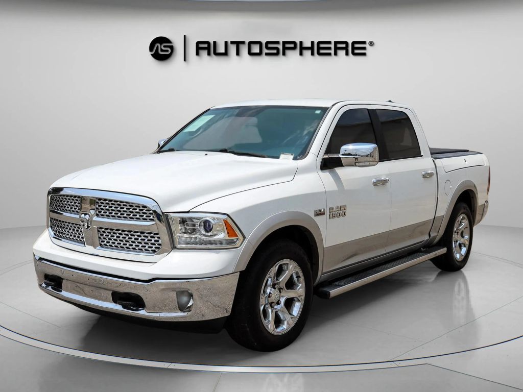 2017 RAM 1500 CREW CAB PICKUP V8, HEMI, 5.7 LITER LARAMIE PICKUP 4D 5 1/2 FT