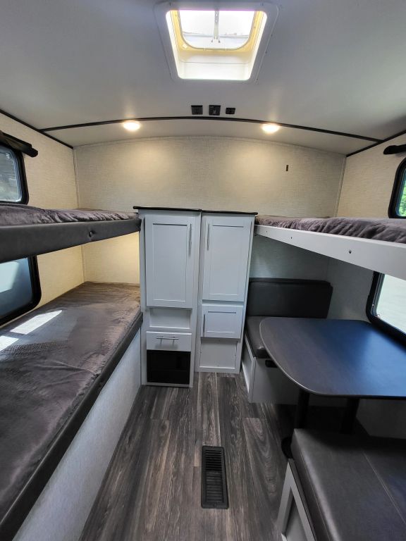 2021 KEYSTONE RV BULLET - - 287QBS