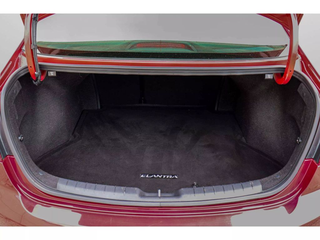 2020 HYUNDAI ELANTRA SEDAN 4-CYL, 2.0 LITER VALUE EDITION SEDAN 4D
