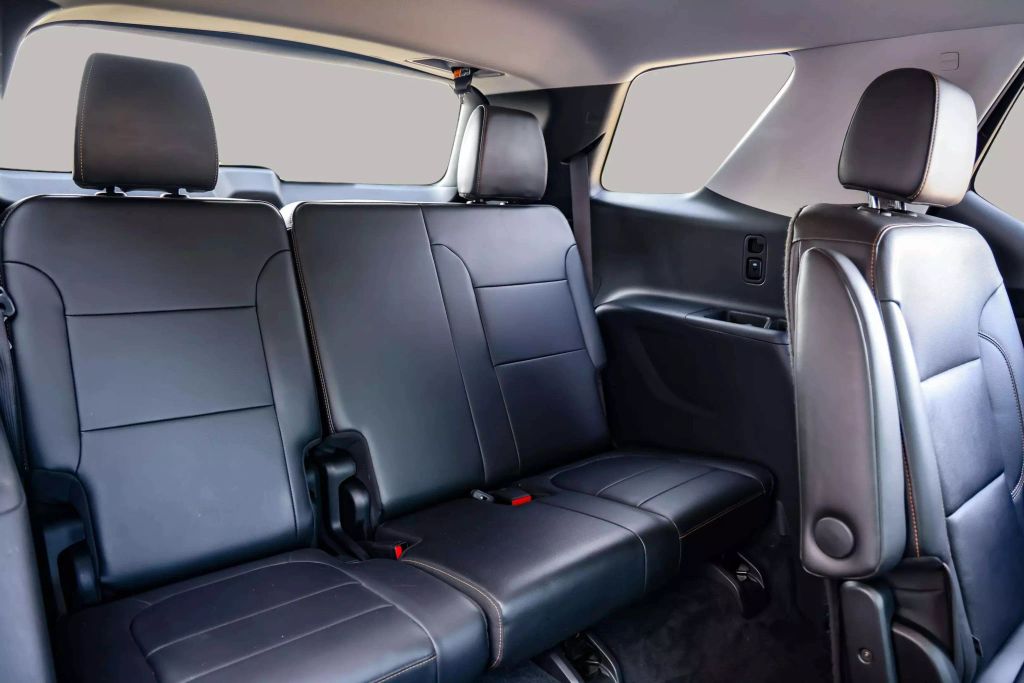 2021 CHEVROLET TRAVERSE SUV V6, 3.6 LITER PREMIER SPORT UTILITY 4D