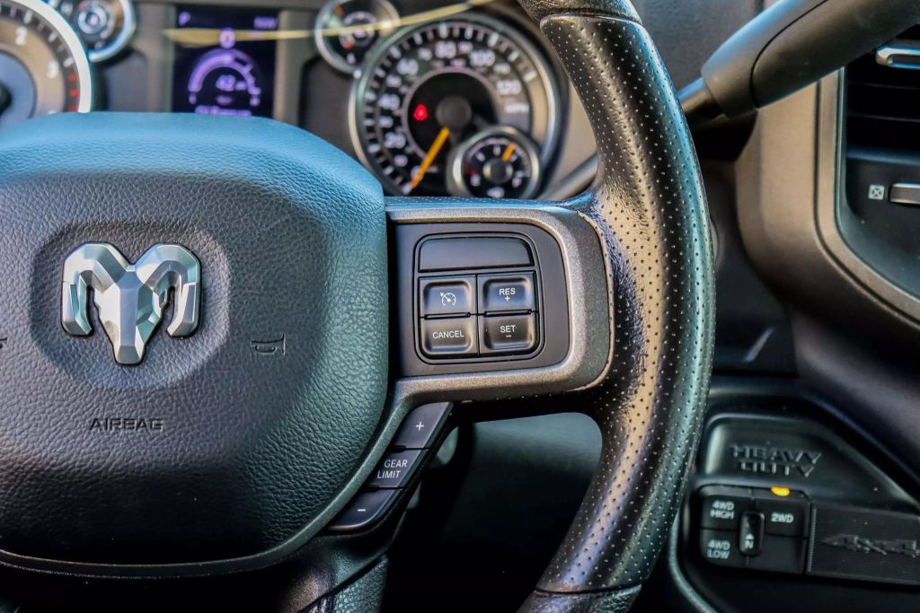 2022 RAM 3500 CREW CAB PICKUP 6-CYL, HO, TURBO DIESEL, 6.7 LITER TRADESMAN PICKUP 4D 8 FT