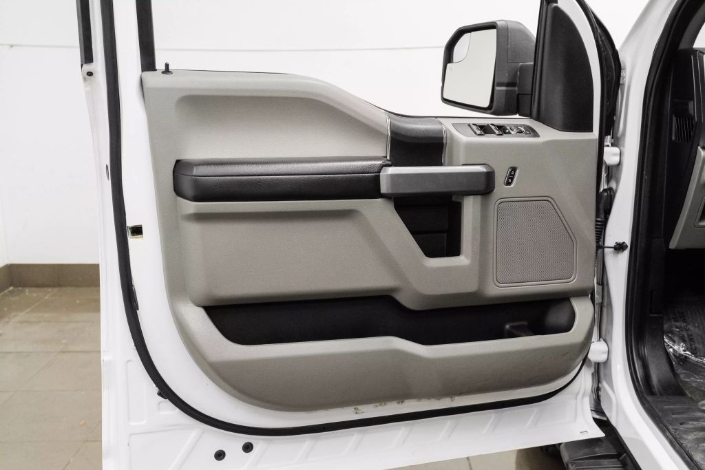 2019 FORD F150 SUPERCREW CAB PICKUP V6, ECOBOOST, TWIN TURBO, 3.5 LITER XLT PICKUP 4D 5 1/2 FT