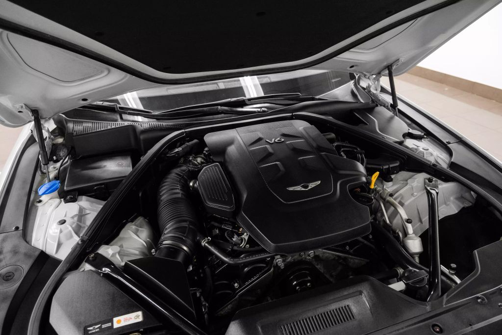 2017 GENESIS G80 SEDAN V6, 3.8 LITER 3.8 SEDAN 4D