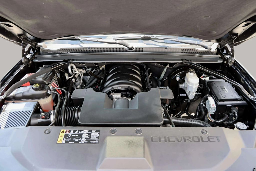 2019 CHEVROLET TAHOE SUV V8, ECOTEC3, 5.3 LITER LT SPORT UTILITY 4D