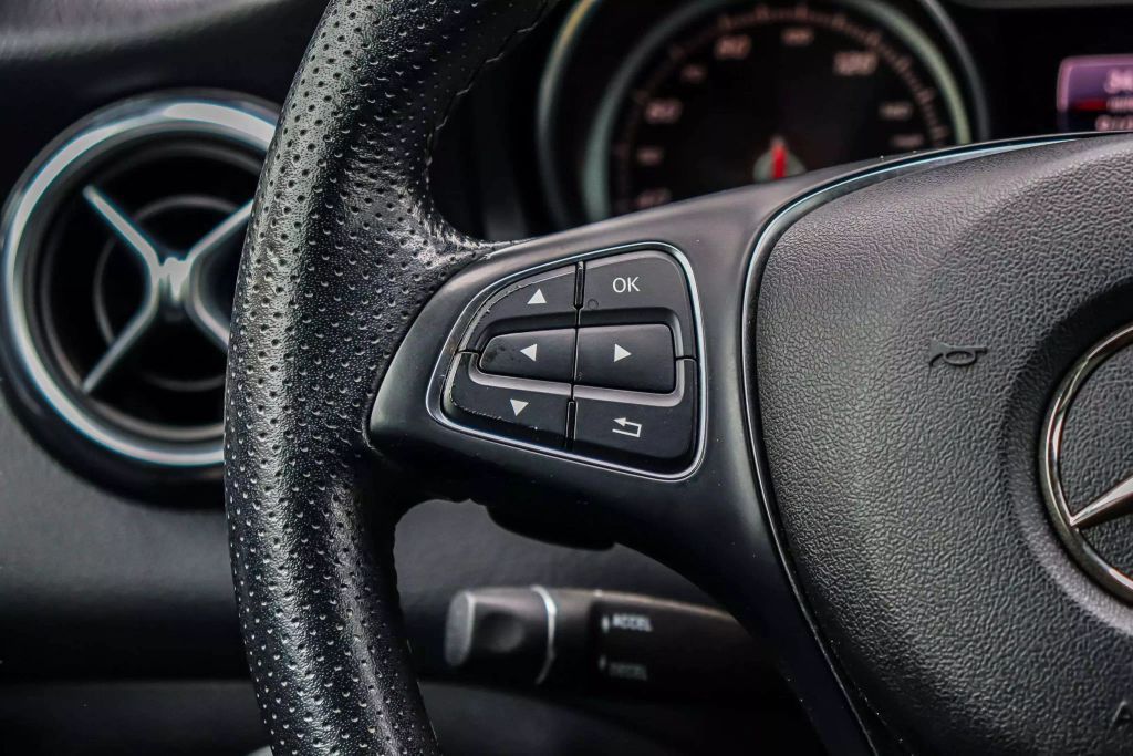 2020 MERCEDES-BENZ GLA SUV 4-CYL, TURBO, 2.0 LITER GLA 250 4MATIC SPORT UTILITY 4D
