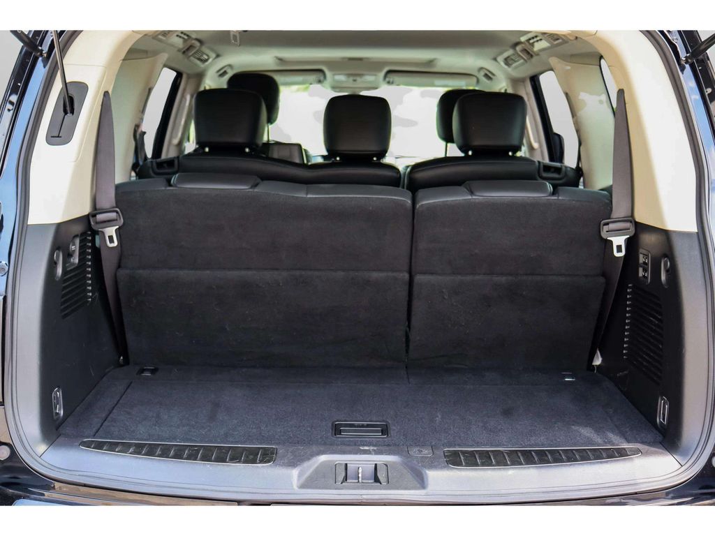 2018 INFINITI QX80 SUV V8, 5.6 LITER SPORT UTILITY 4D