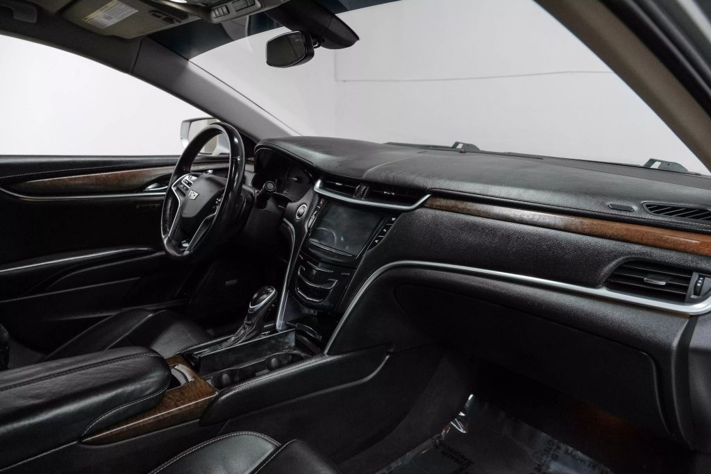 2019 CADILLAC XTS SEDAN V6, 3.6 LITER LUXURY SEDAN 4D