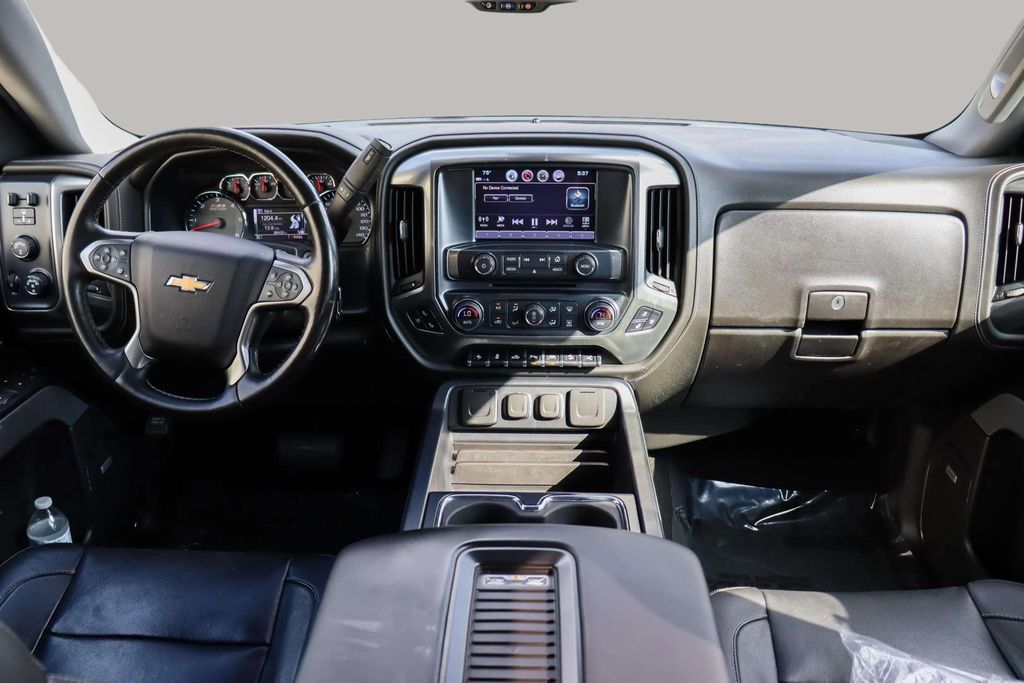 2018 CHEVROLET SILVERADO 1500 CREW CAB PICKUP V8, ECOTEC3, 5.3 LITER Z71 LTZ PICKUP 4D 5 3/4 FT