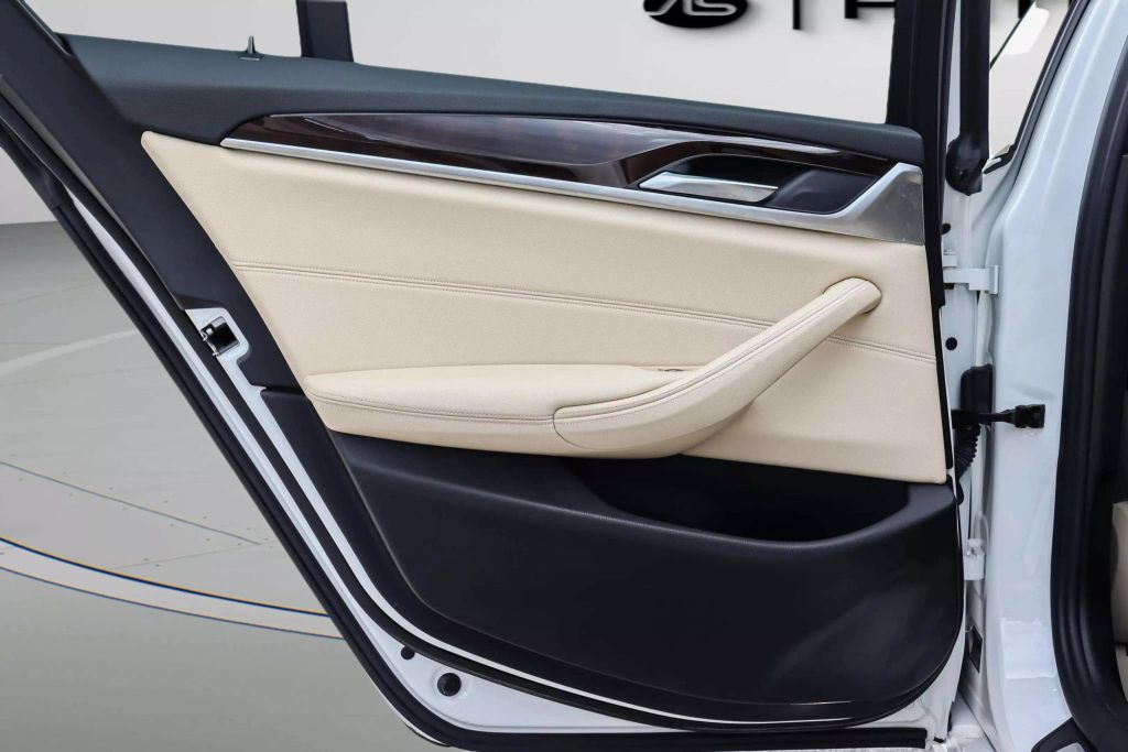 2018 BMW 5 SERIES SEDAN 4-CYL, TWIN TURBO, 2.0 LITER 530I SEDAN 4D