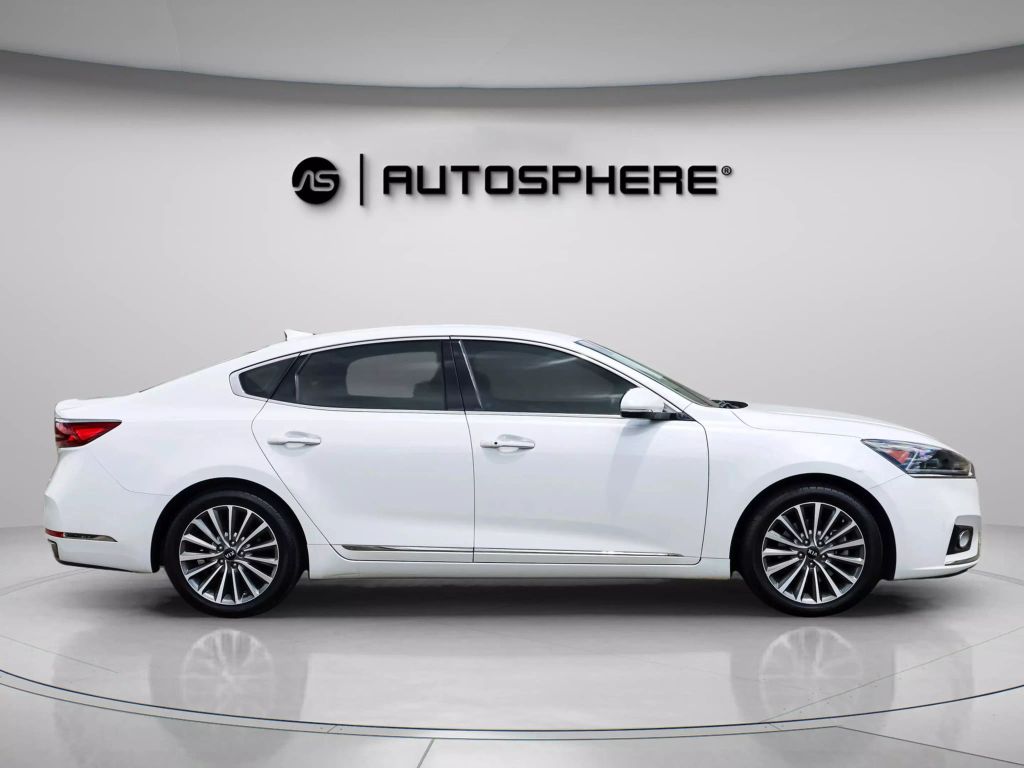 2019 KIA CADENZA SEDAN V6, GDI, 3.3 LITER PREMIUM SEDAN 4D