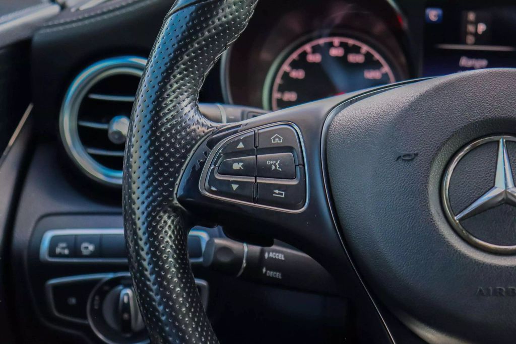 2019 MERCEDES-BENZ MERCEDES-AMG GLC SUV V6, TWIN TURBO, 3.0 LITER GLC 43 4MATIC SPORT UTILITY 4D