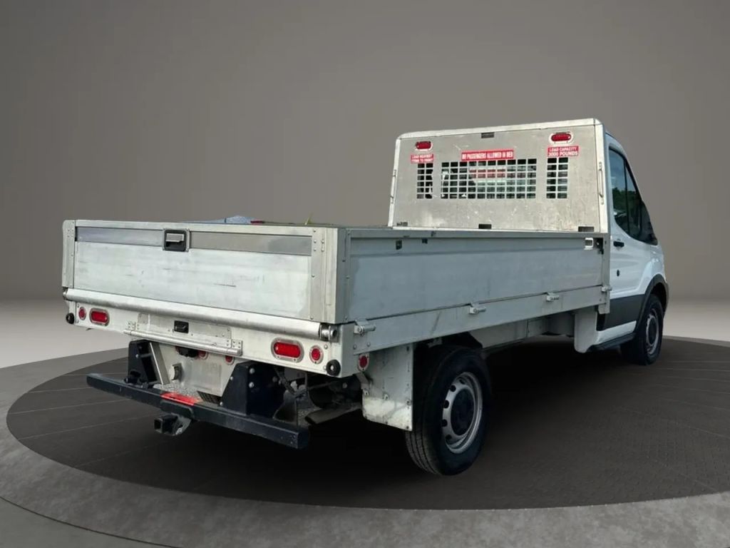 2018 Ford Transit Cab & Chassis - Image 3 2018 Ford Transit Cab & Chassis - Image 3