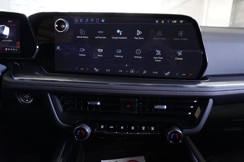 2025 CHEVROLET SUBURBAN SUV V8, ECOTEC3, DFM, 5.3 LITER RST SPORT UTILITY 4D