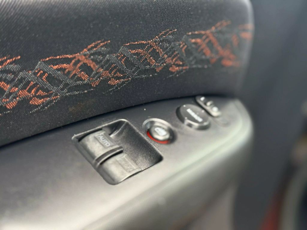2007 Honda Element - Image 14