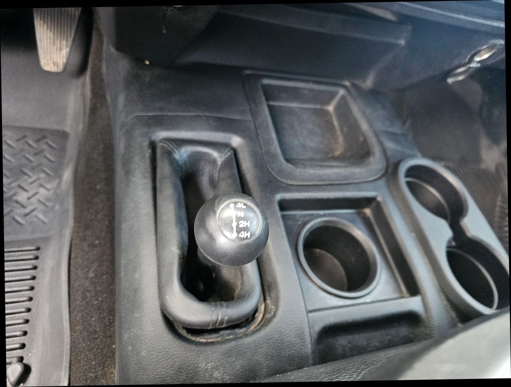 2015 Ram 3500 Crew Cab - Image 14 2015 Ram 3500 Crew Cab - Image 14